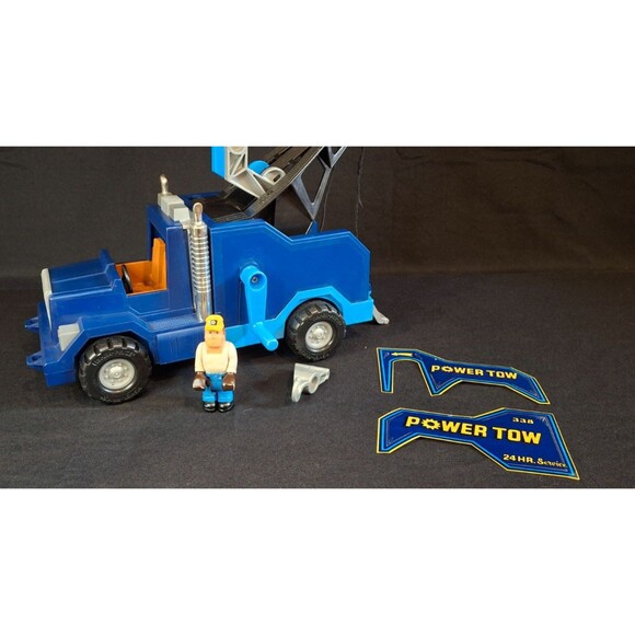 Vintage 1981-1982 Fisher Price Police & Husky Helpers Power Tow Truck Lot-Works - Picture 2 of 16